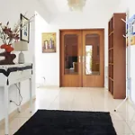 Solarium Villa *